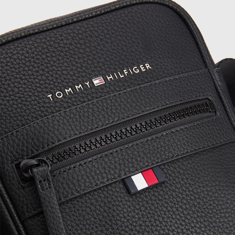 Tommy Jeans Essential Mini Reporter Men s Shoulder Bag Black AM0AM09504 BDS