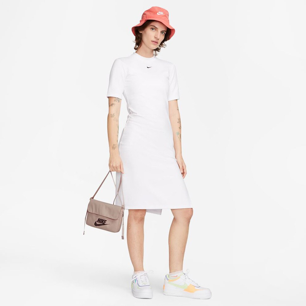 Nike Sportswear Women's Mini Crossbody Bag