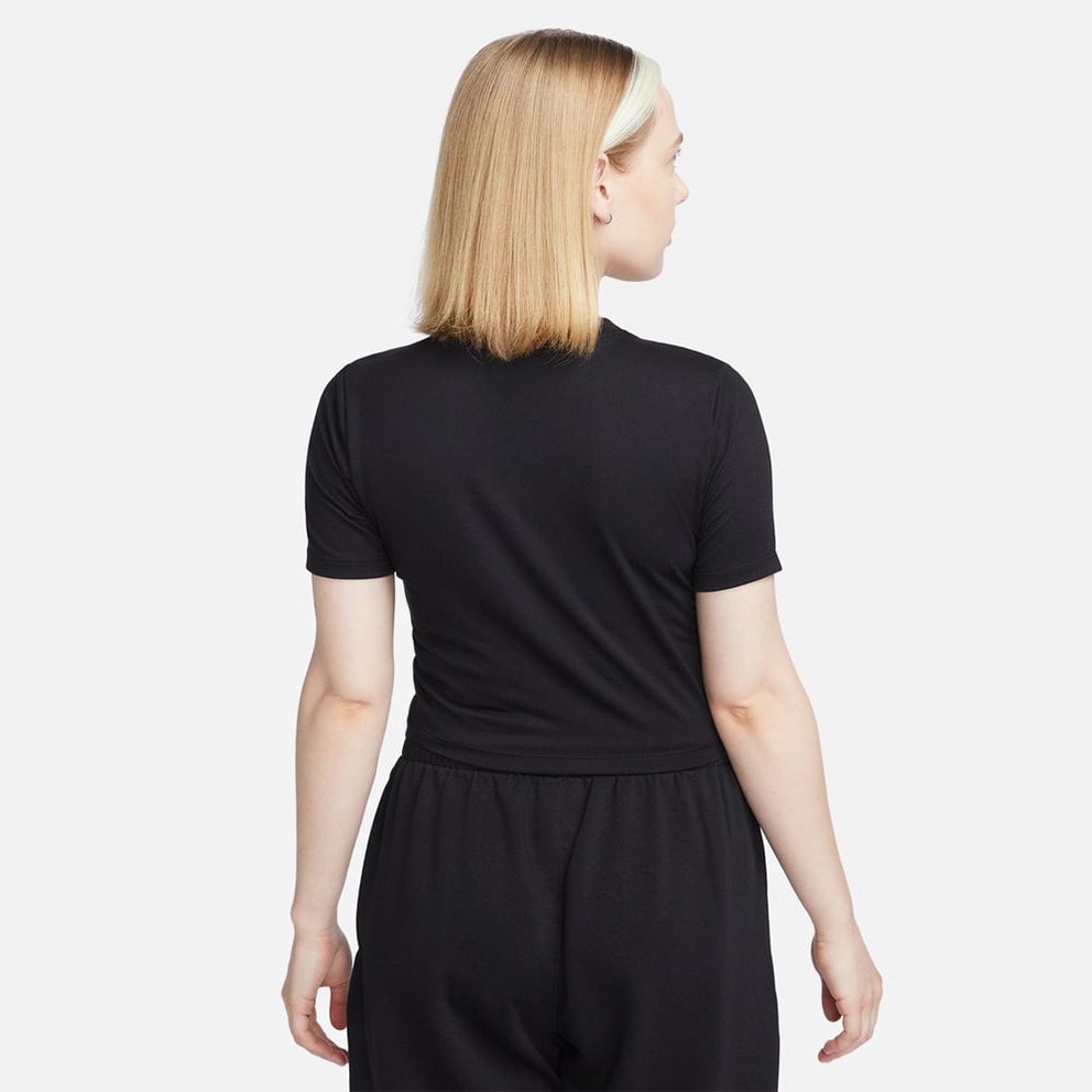 Nike Sportswear Essential Γυναικείο Cropped T-shirt