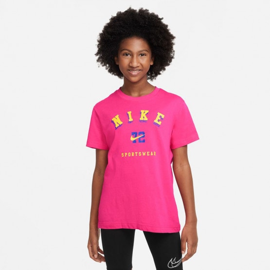 Nike Sportswear Older Kids' (Girls') T-Shirt