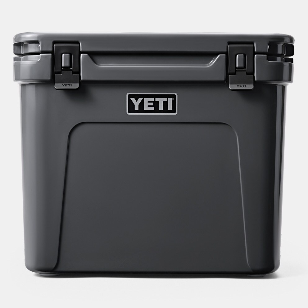 YETI Roadie 60 Portable Fridge With Wheels 13.9kg