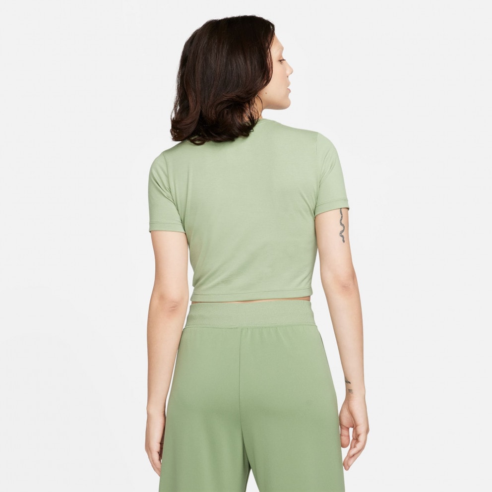 Nike Sportswear Essential Women's Cropped T-shirt