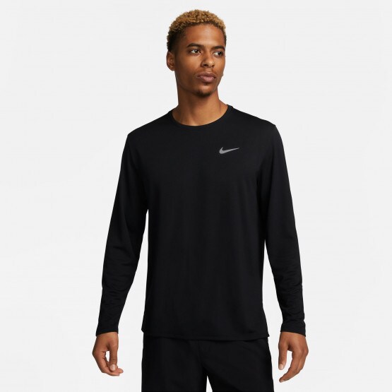 worm conservatief Validatie Nike Men's Shoes, Clothes & Accessories. Find Sneakers and Casual Nike for  Training, Running and Sports |Offers, Stock | Cosmos Sport Cyprus