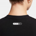 Nike Sportswear Women's Cropped T-shirt