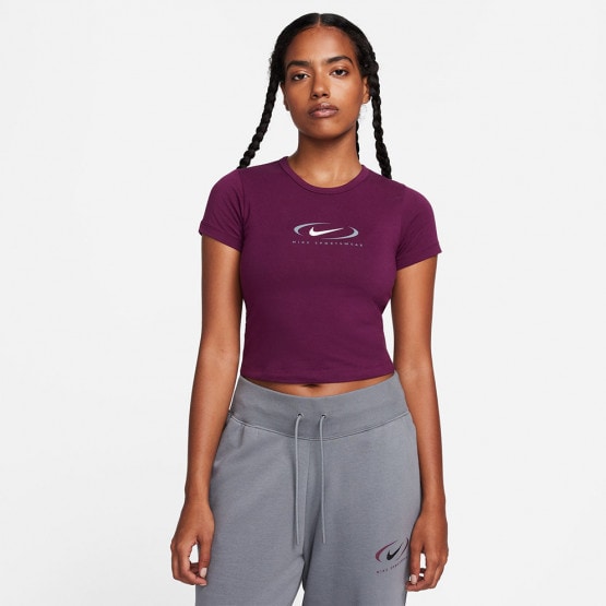 Nike Sportswear Γυναικείο Cropped T-shirt