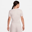 Nike Sportswear Essential Women's Cropped T-shirt