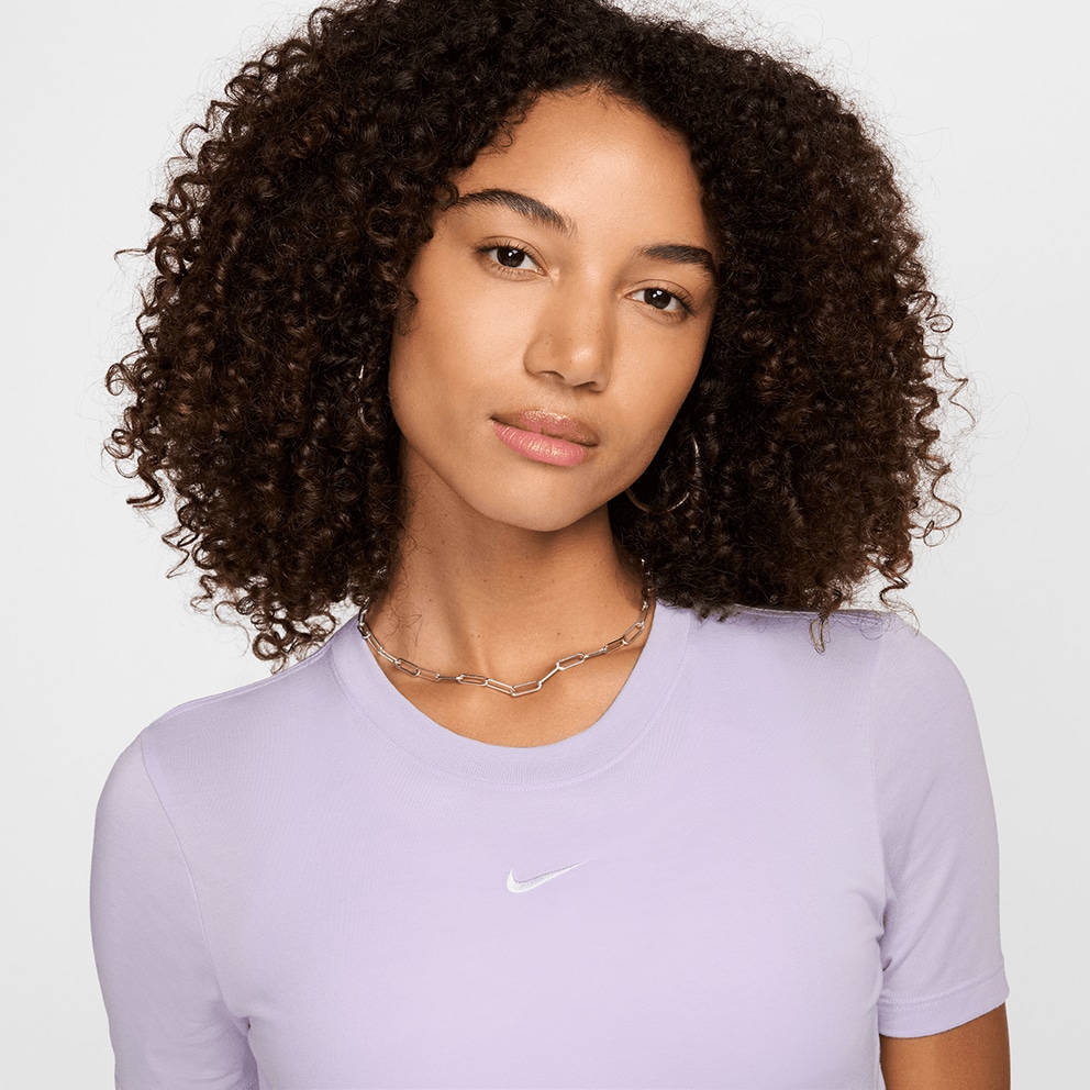Nike Sportswear Essential Women's Cropped T-shirt