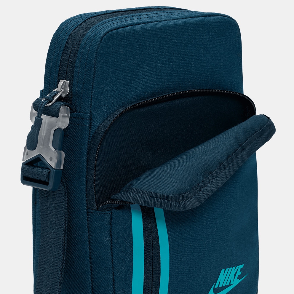 Nike Elemental Unisex Crossbody Bag