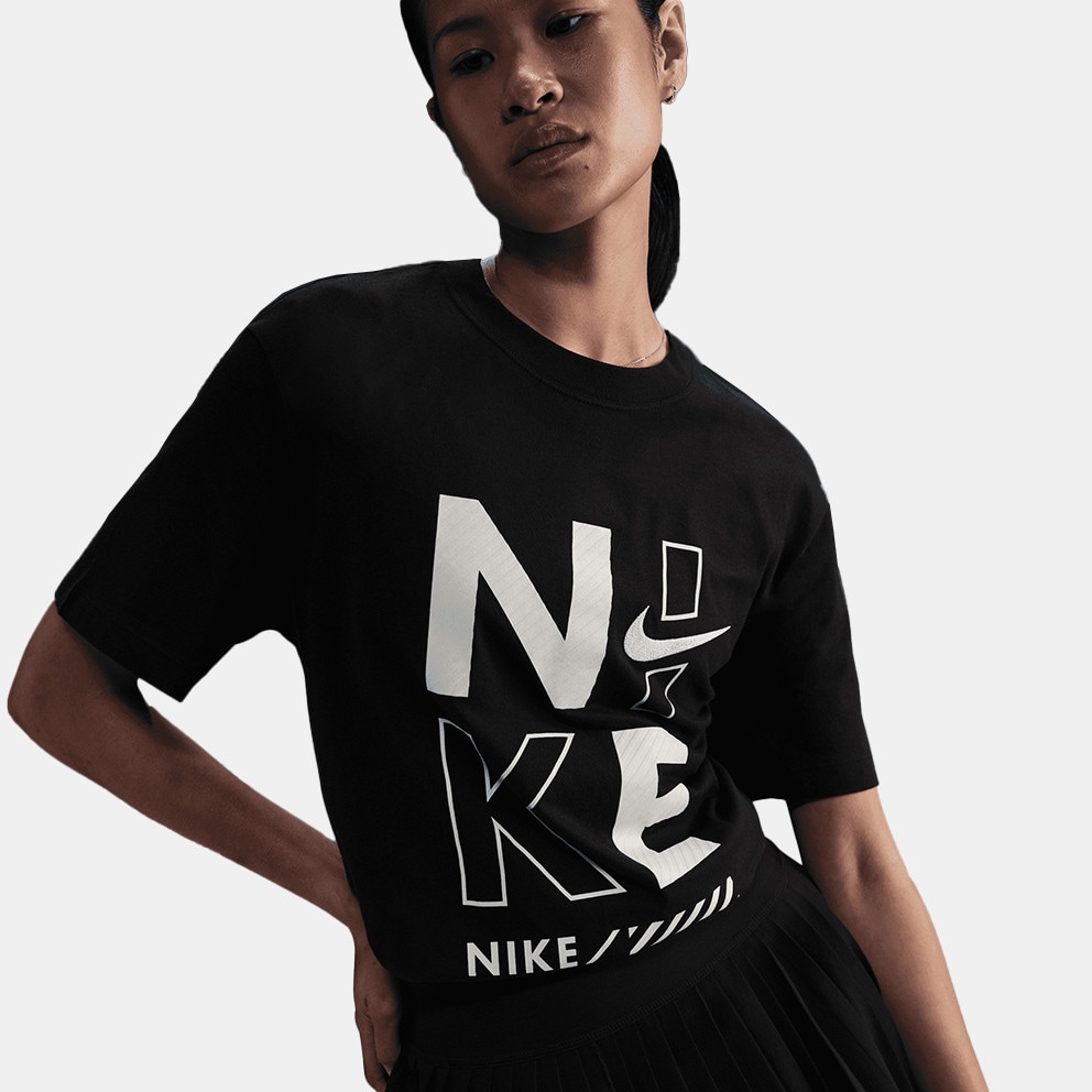 Nike Sportswear Graphic Women's T-Shirt