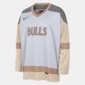Nike NBA City Edition Chicago Bulls Basketball Longsleeve Shirt