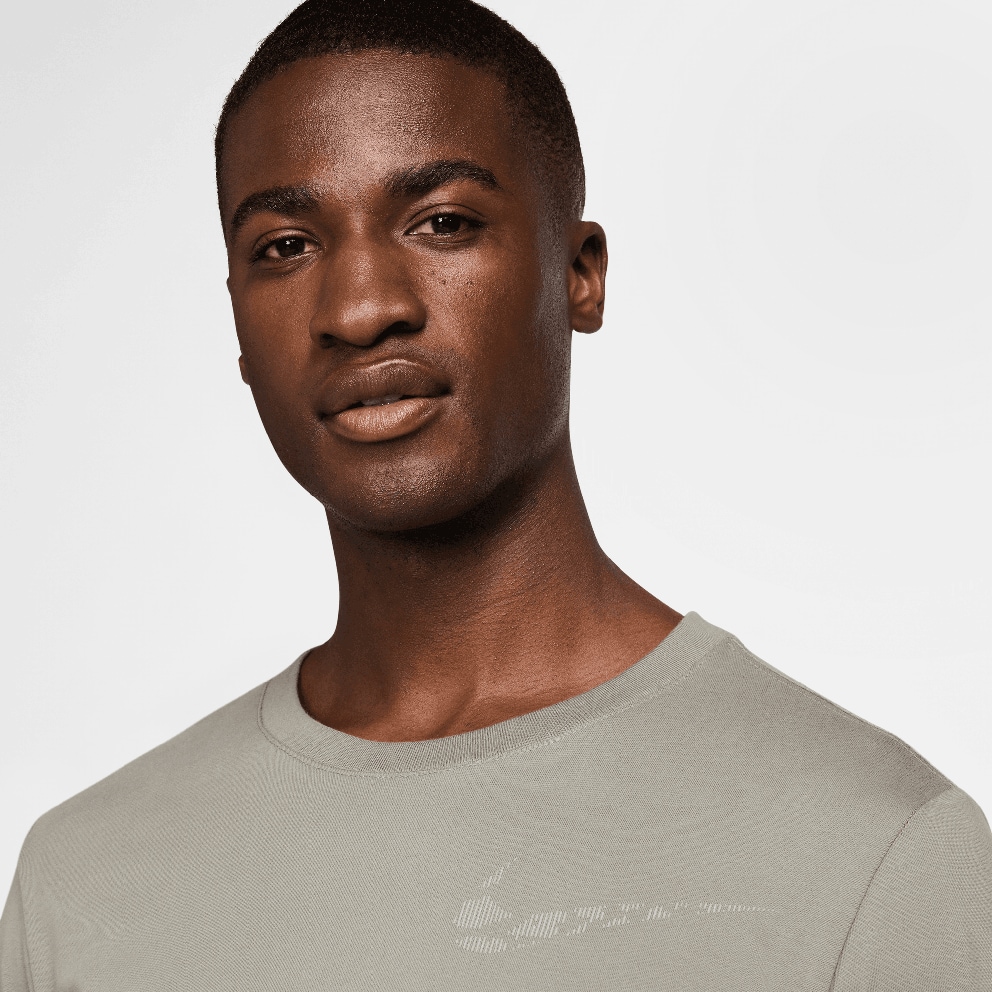 Nike Dri-Fit Run Division Men's T-Shirt