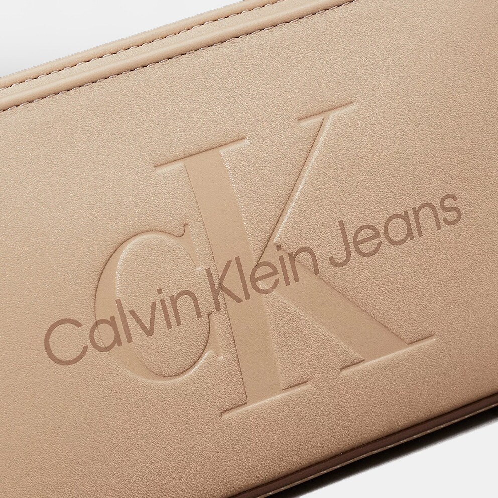 Calvin Klein Women's Shoulder Bag