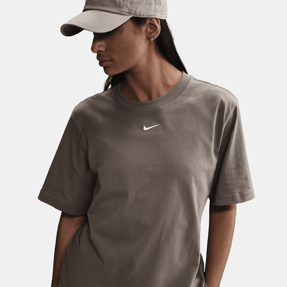 Nike Sportswear Essential Women's T-Shirt