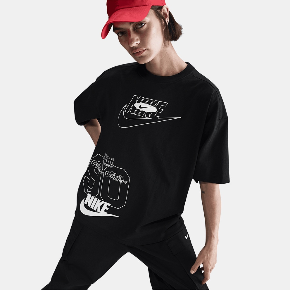 Nike Sportswear Dance Women's Oversized T-shirt