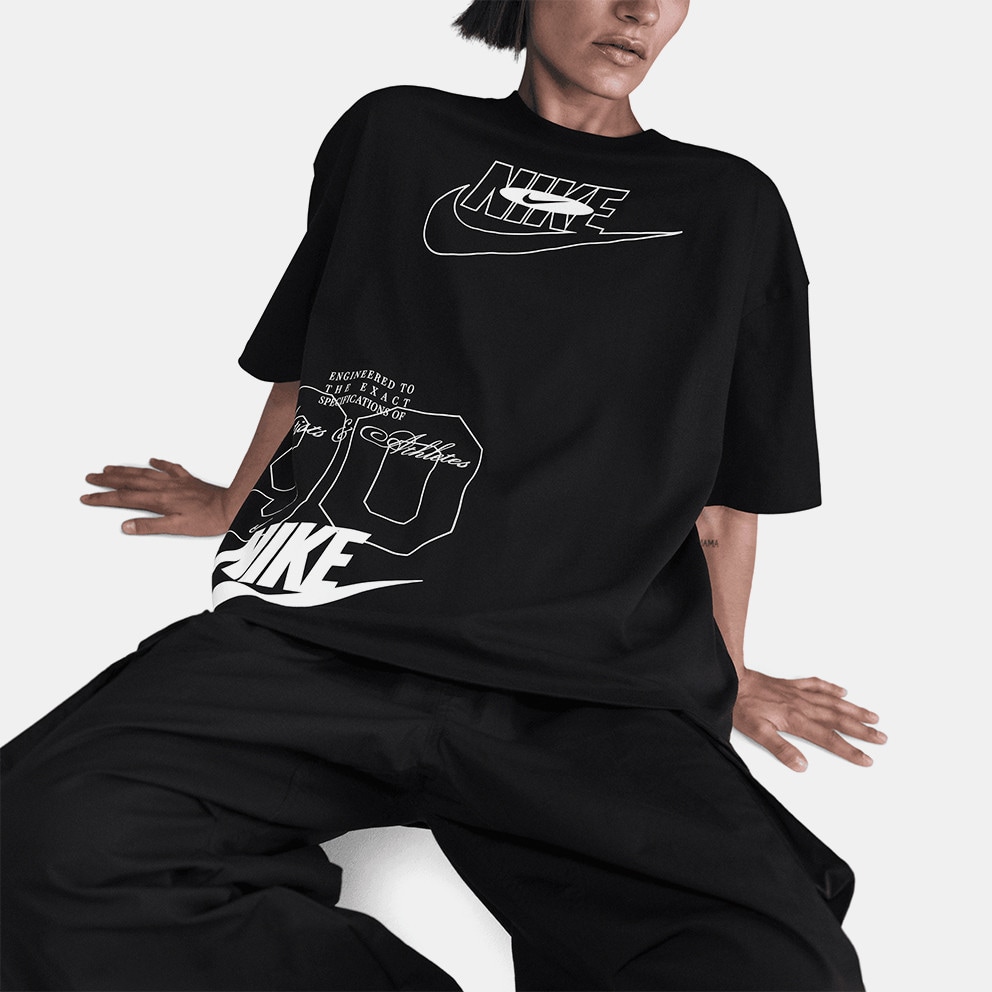 Nike Sportswear Dance Women's Oversized T-shirt