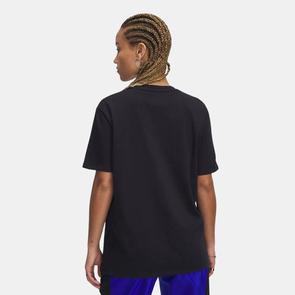 Under Armour Women's T-Shirt