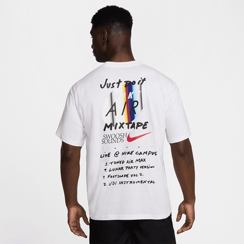 Nike Men's T-Shirt
