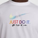Nike Men's T-Shirt
