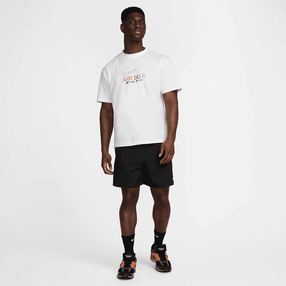 Nike Men's T-Shirt
