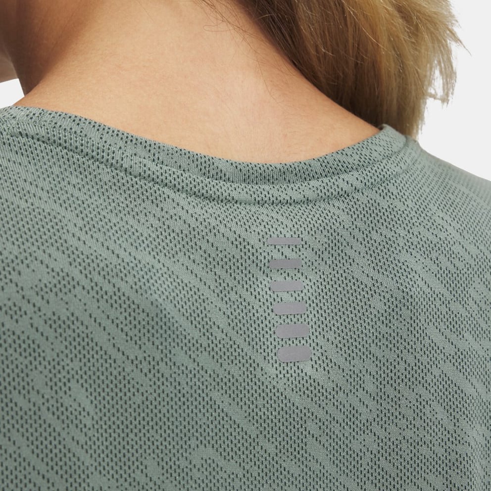 Under Armour Women's T-Shirt