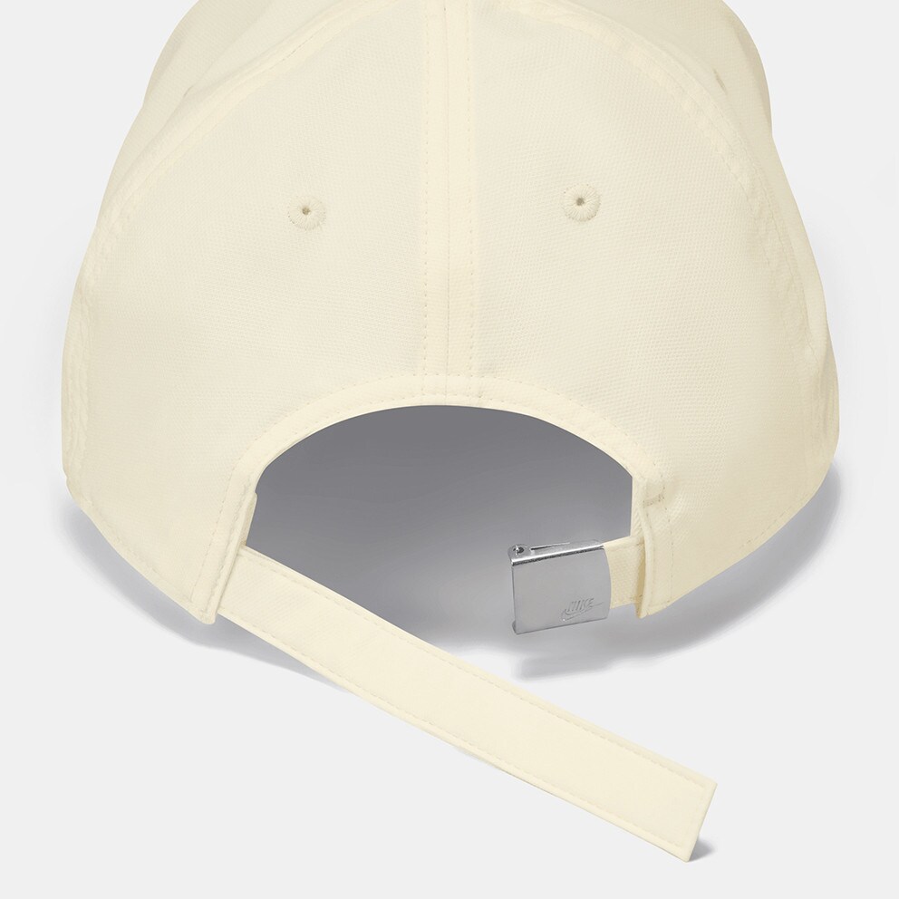 Nike Dri-FIT Club
Structured Metal Logo Series Hat