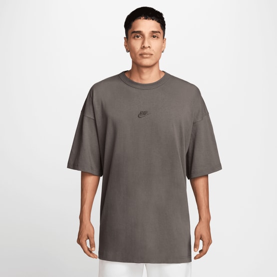 Nike Sportswear Men's T-Shirt