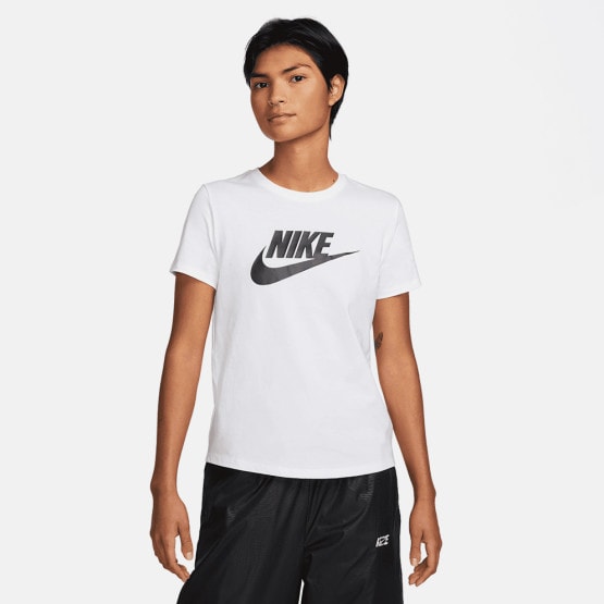 Nike Sportswear Club Women's T-Shirt