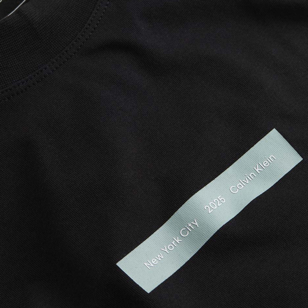 Calvin Klein Men's T-shirt
